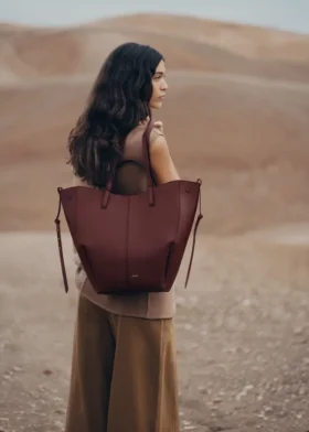 Cyme Tote Edition, strukturierte Schwarzkirsche