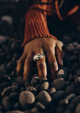 Eroz-Ring Edition Duo aus Palladium mit 24-Karat-Vergoldung