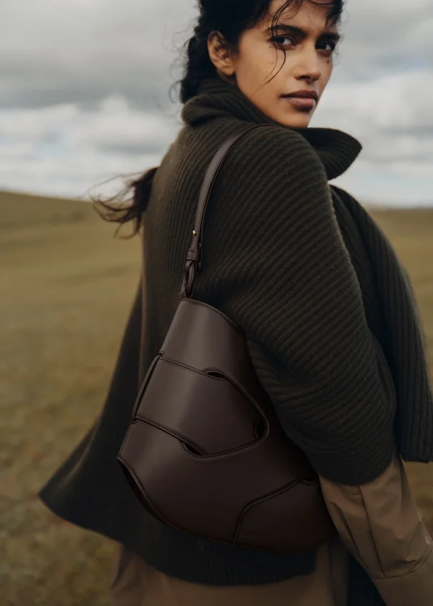 Nodde Hobo Edition Glattes Ebenholz