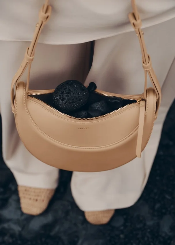 Numéro Dix Edition Glatt Beige