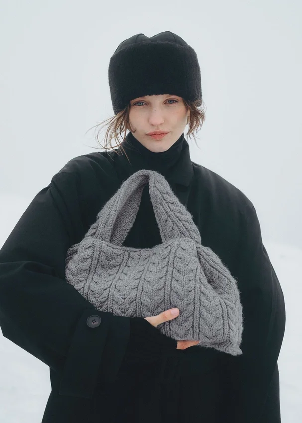 Numéro Neuf Large Edition Merino-Stein