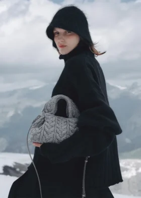Numéro Neuf Mini-Edition Merino-Stein