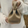 Numéro Neuf Mini Edition, strukturiert, Smoky Olive