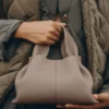 Numéro Neuf Mini Edition, strukturiert, Taupe