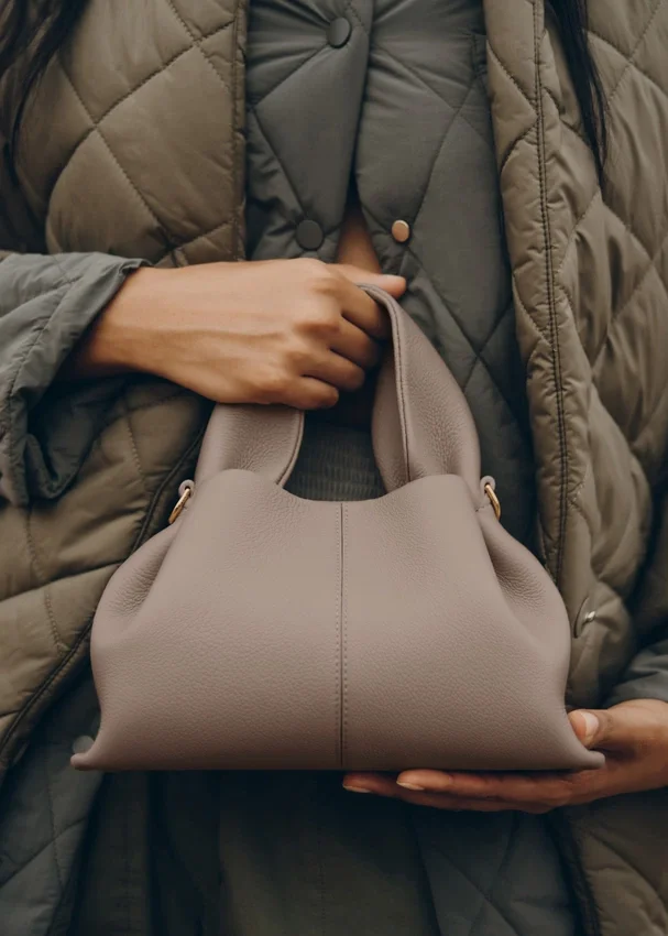 Numéro Neuf Mini Edition, strukturiert, Taupe