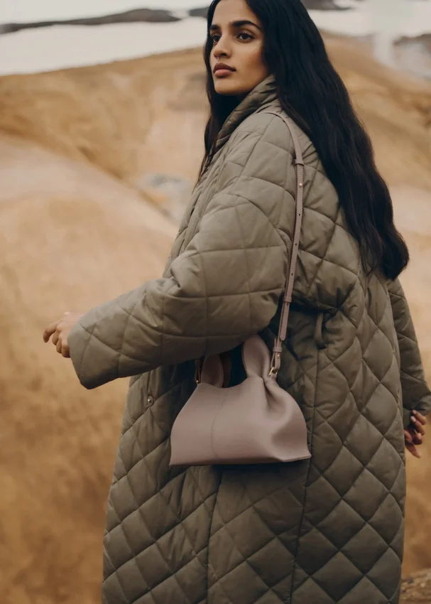 Numéro Neuf Mini Edition, strukturiert, Taupe