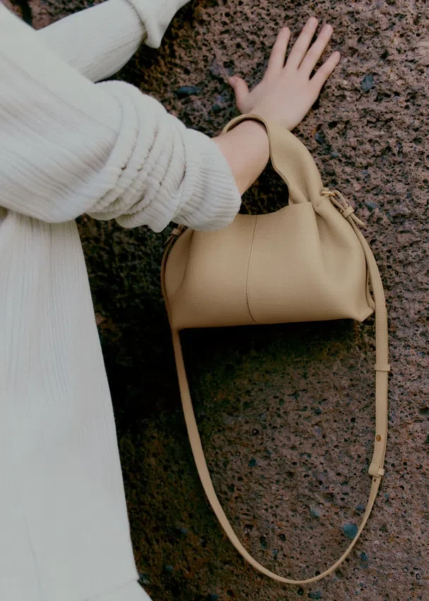 Numéro Neuf Mini Edition Strukturierter Sand