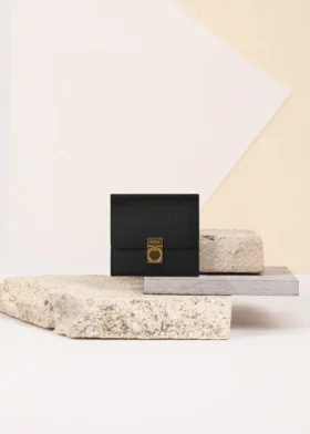 Numéro Sept Geldbörse Edition Textured Black