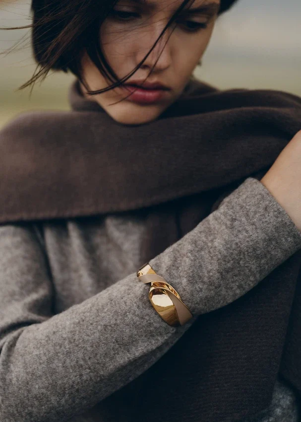Éole Cuff Edition Taupe Leder