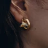 Éole Curled Ohrringe Edition vergoldet